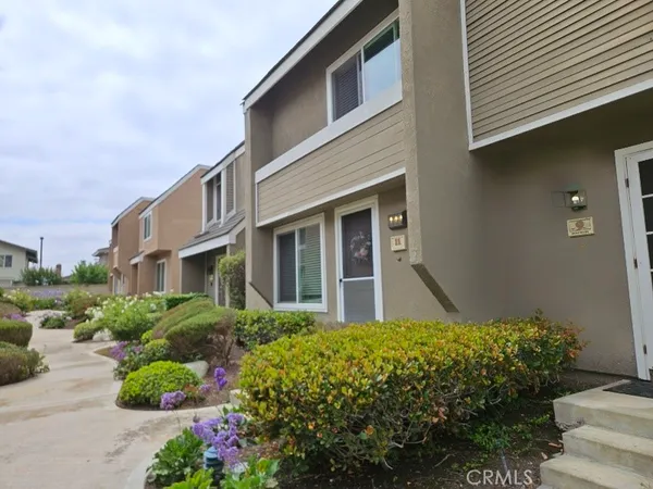 $988,800 | 11 Rosemary, Irvine, CA 92604