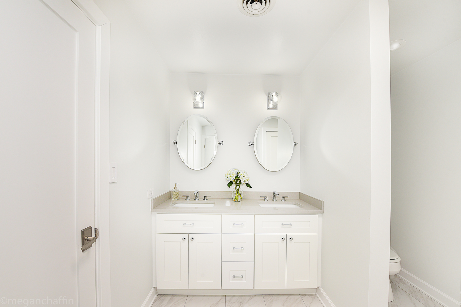 860 Hibbard Road Winnetka, IL 60093 - Photo 13 of 32
