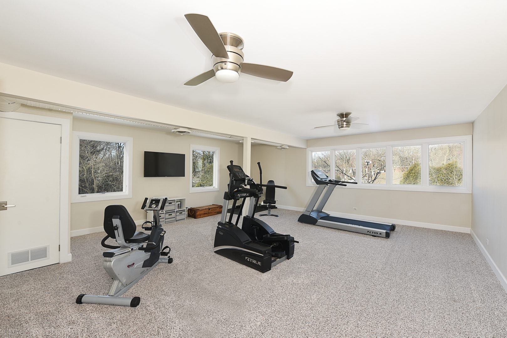 860 Hibbard Road Winnetka, IL 60093 - Photo 16 of 32