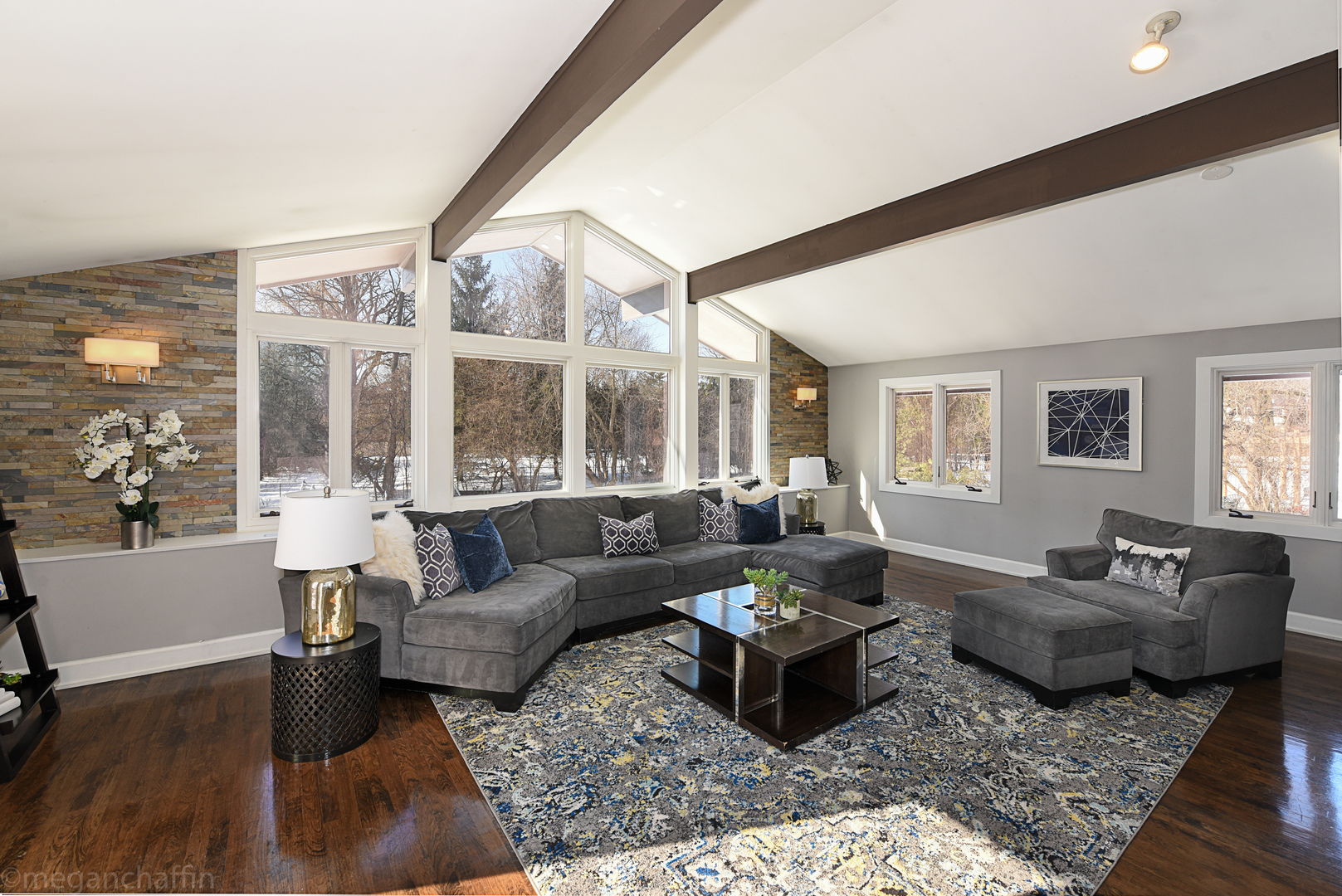 860 Hibbard Road Winnetka, IL 60093 - Photo 3 of 32