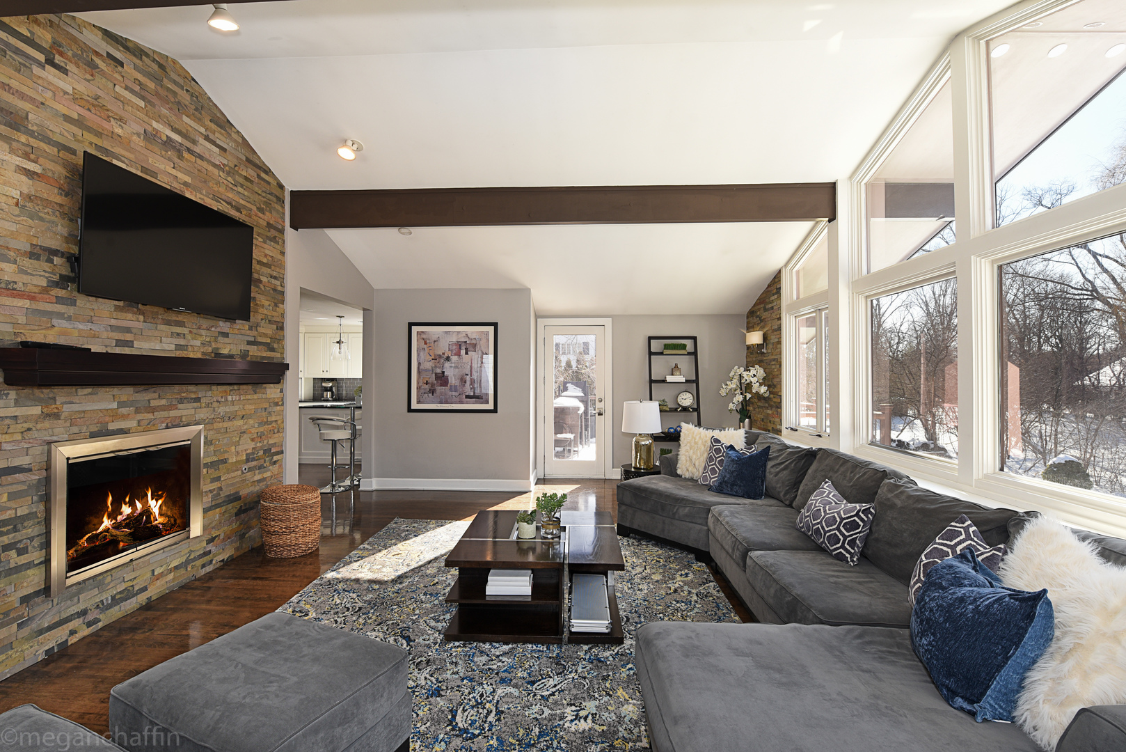 860 Hibbard Road Winnetka, IL 60093 - Photo 4 of 32