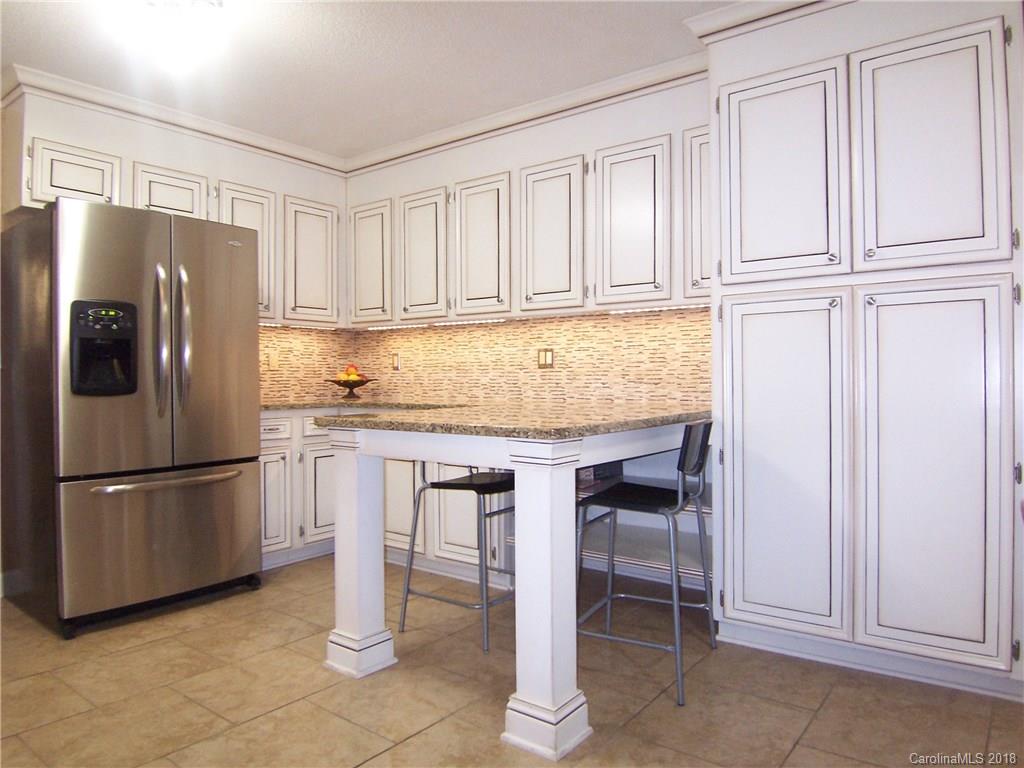 306 Chestnut Ridge Road Kings Mountain, NC 28086 - Photo 11 of 30 Gallery Image 11