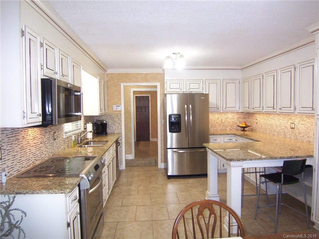 306 Chestnut Ridge Road Kings Mountain, NC 28086 - Photo 9 of 30 Gallery Image 9