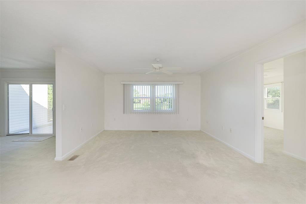 5318 Caring Cove, Unit B Indianapolis, IN 46268 - Photo 5 of 25