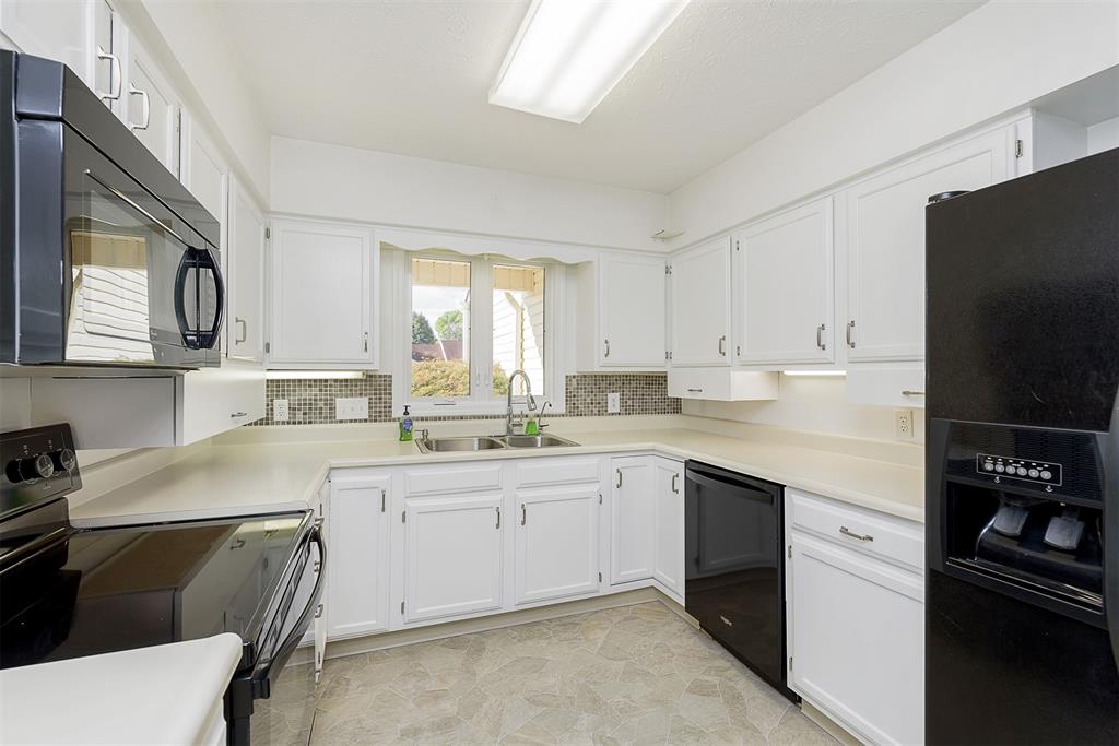 5318 Caring Cove, Unit B Indianapolis, IN 46268 - Photo 9 of 25