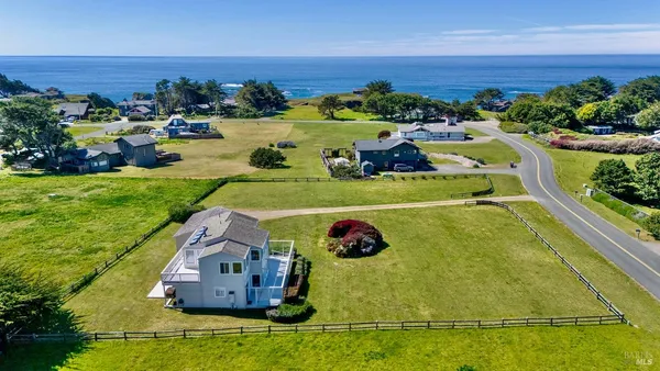 $1,200,000 | 45603 South Caspar Drive, Mendocino, CA 95460