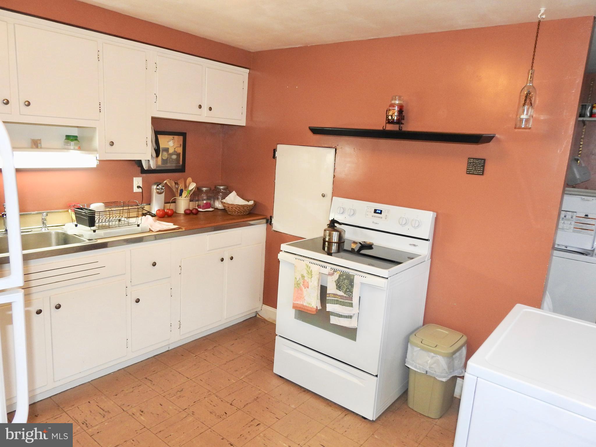 951 Chesterfield Road Haddonfield, NJ 08033 - Photo 2 of 28 Kitchen