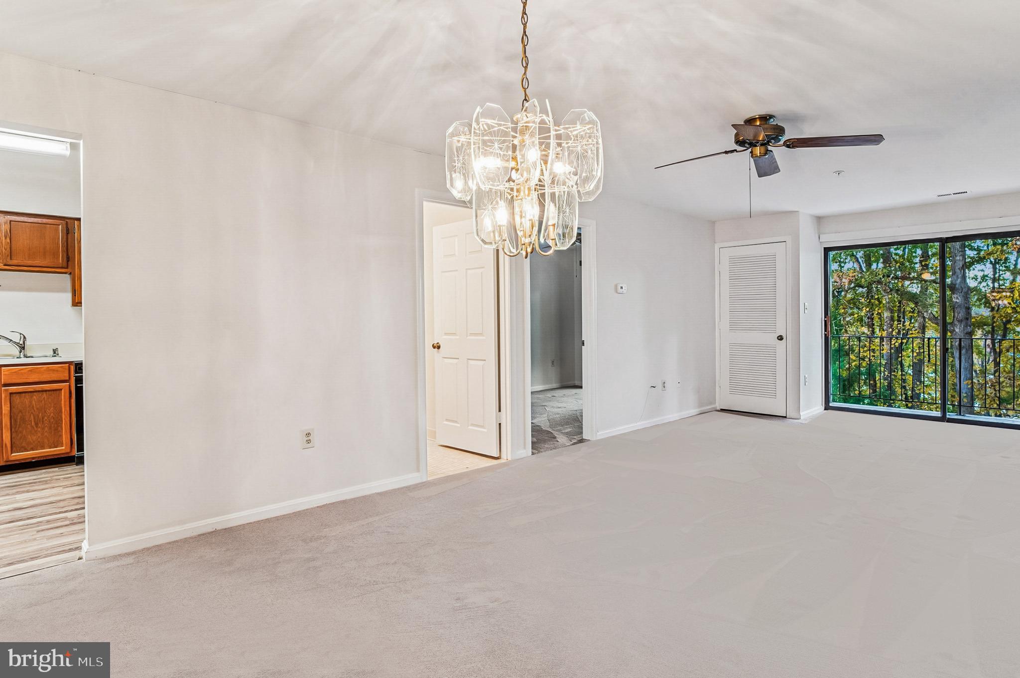 2900 Shipmaster Way, Unit 216 Annapolis, MD 21401 - Photo 27 of 53 Convenient Full/Guest Bath Off Great Room