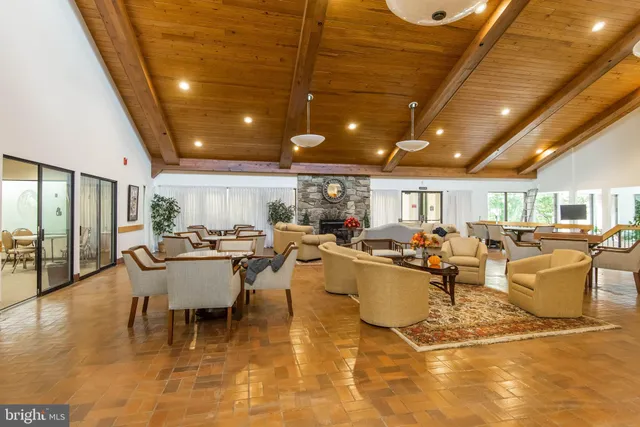 $347,000 | 2900 Shipmaster Way, Unit 216, Annapolis, MD 21401