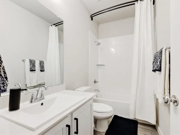 $3,200 | 392 Teton Street, Waxahachie, TX 75165