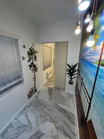 $2,500 | 110 Northeast 68th Street, Unit B, Miami, FL 33138