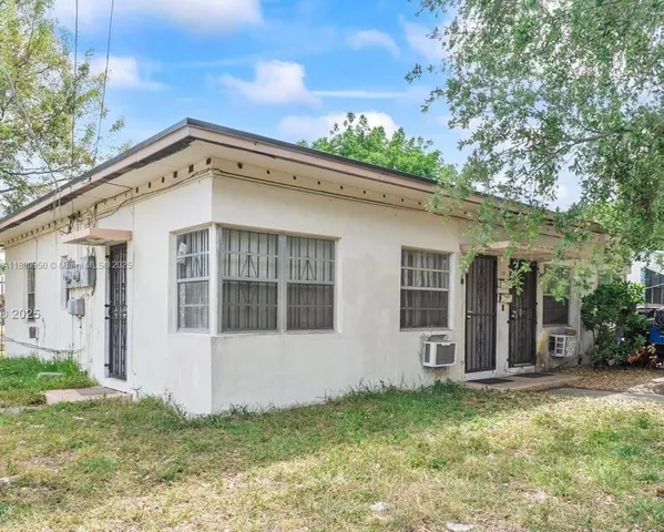 $2,500 | 110 Northeast 68th Street, Unit B, Miami, FL 33138