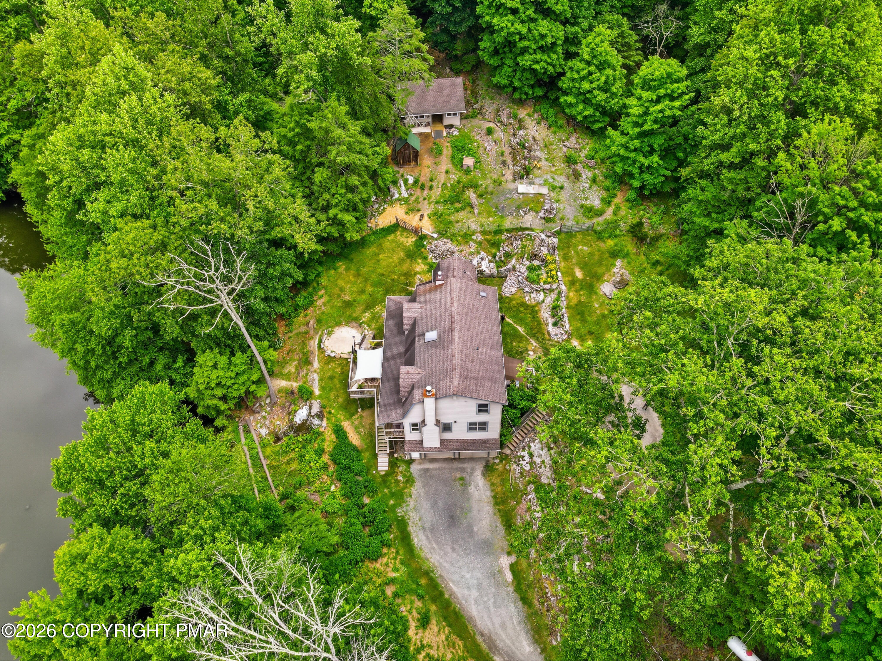 186 Quiet Valley Road Stroudsburg, PA 18360 - Photo 54 of 64 Drone (11)