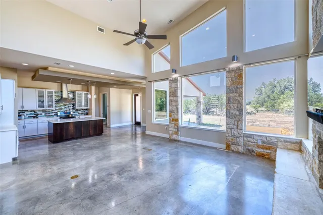 $575,000 | 51 Starry Night, Concan, TX 78838