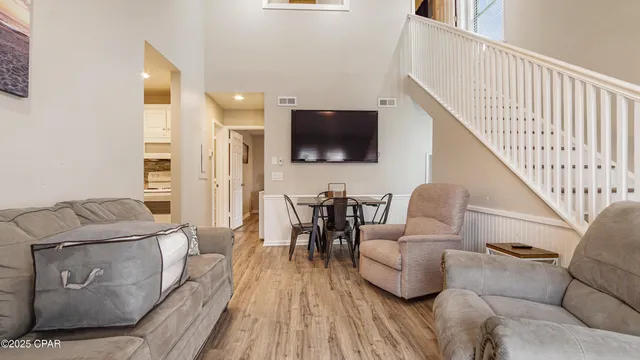 $2,000 | 17462 Front Beach Road, Unit 25B, Panama City Beach, FL 32413