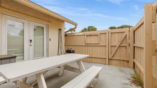 $2,000 | 17462 Front Beach Road, Unit 25B, Panama City Beach, FL 32413