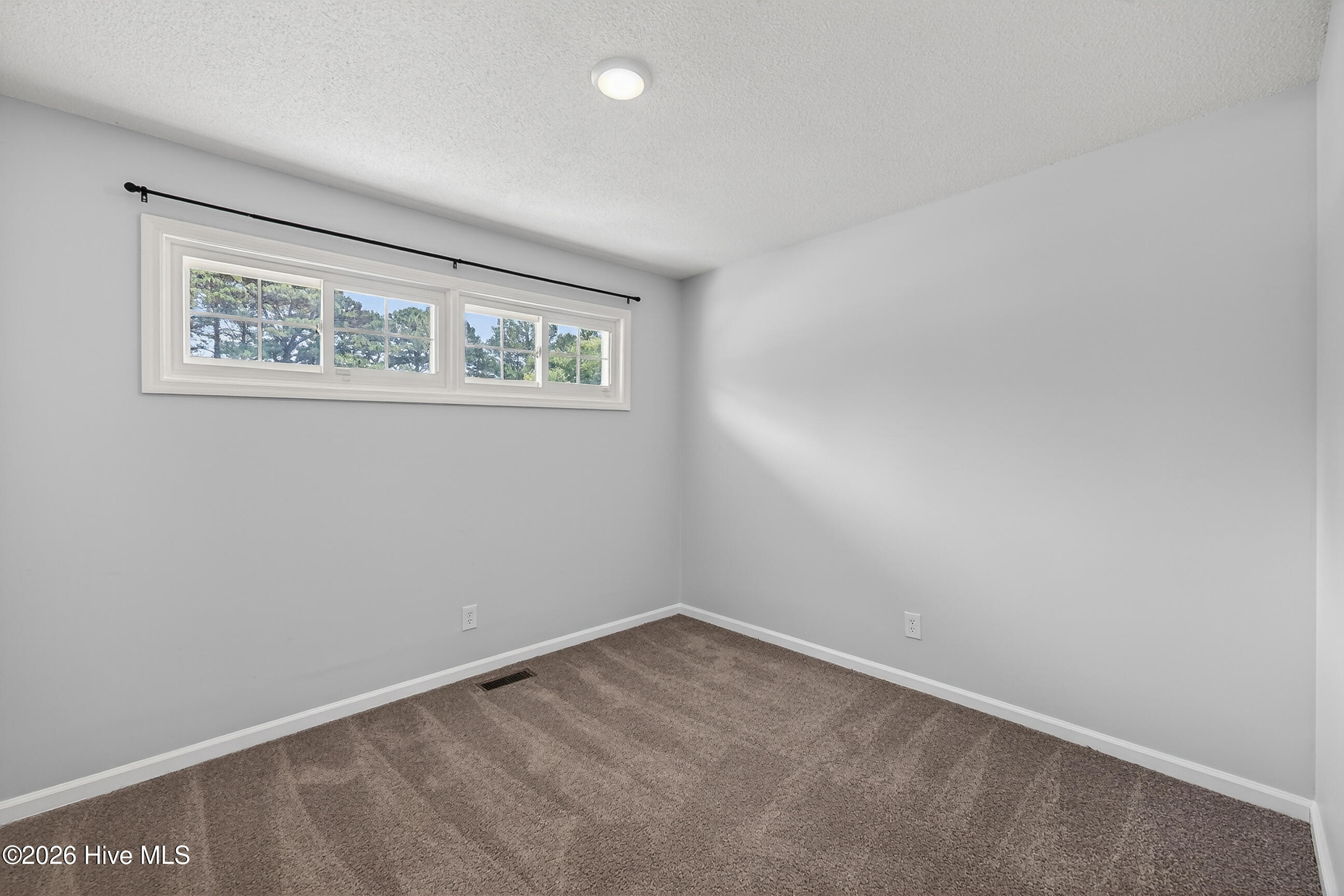 2527 Country Club Road Jacksonville, NC 28546 - Photo 15 of 24