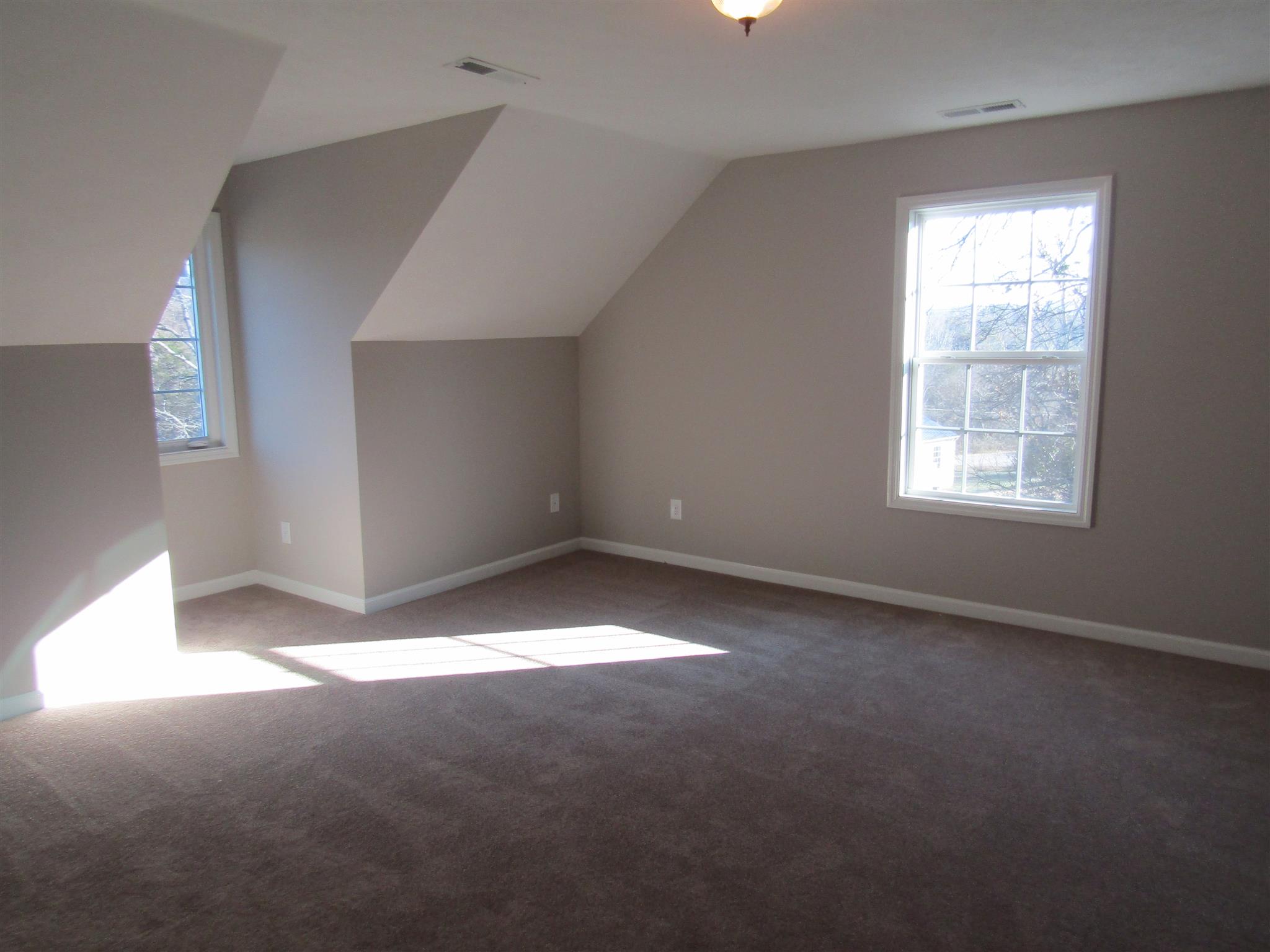 1150 Webb Road Lewisburg, TN 37091 - Photo 10 of 14 Upstairs Bedroom