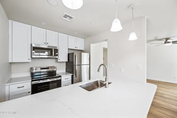 $1,550 | 4139 North 27th Street, Unit 5, Phoenix, AZ 85016