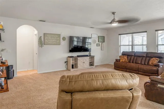 $390,000 | 159 Auburn Grove Boulevard, Auburndale, FL 33823