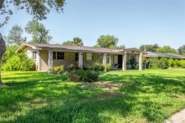 $1,750 | 1401 West Gardenia Avenue, McAllen, TX 78501