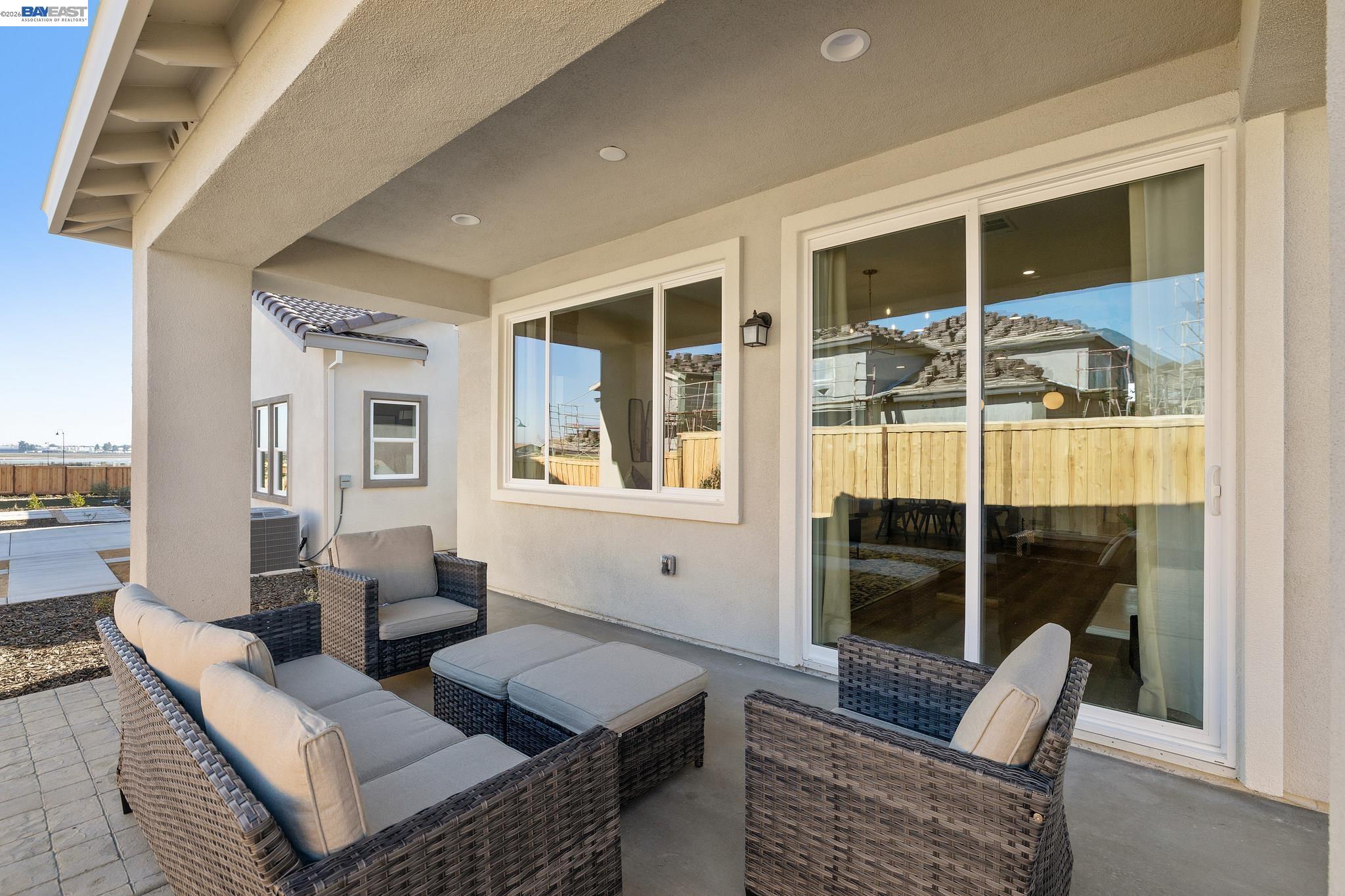 1504 Millennium Way Fairfield, CA 94533 - Photo 36 of 38 a living room with furniture