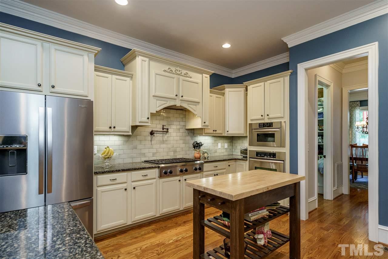 3113 Raymond Street Raleigh, NC 27607 - Photo 13 of 30
