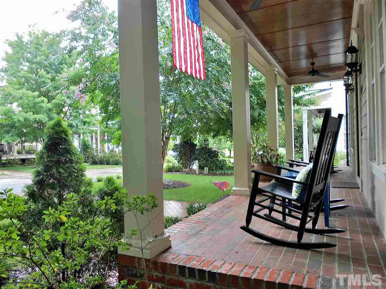 3113 Raymond Street Raleigh, NC 27607 - Photo 4 of 30