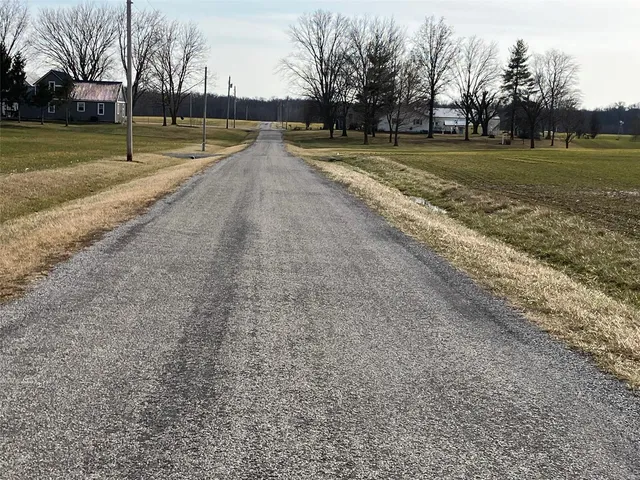 $114,900 | 6908 Bassen Road, Centralia, IL 62801