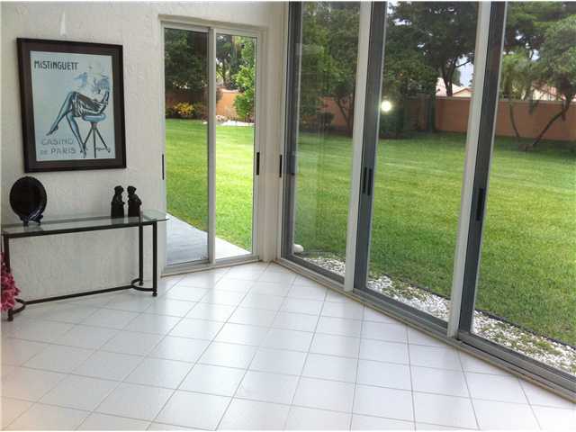6833 Sun River Road Boynton Beach, FL 33437 - Photo 11 of 16 Additional Photo