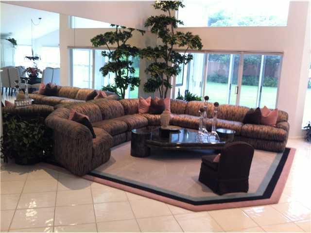 6833 Sun River Road Boynton Beach, FL 33437 - Photo 3 of 16 Additional Photo