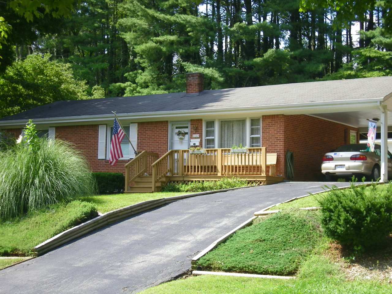 2647 Grandin Road Southwest Roanoke, VA 24015 - Photo 1 of 1 2647 Grandin Road