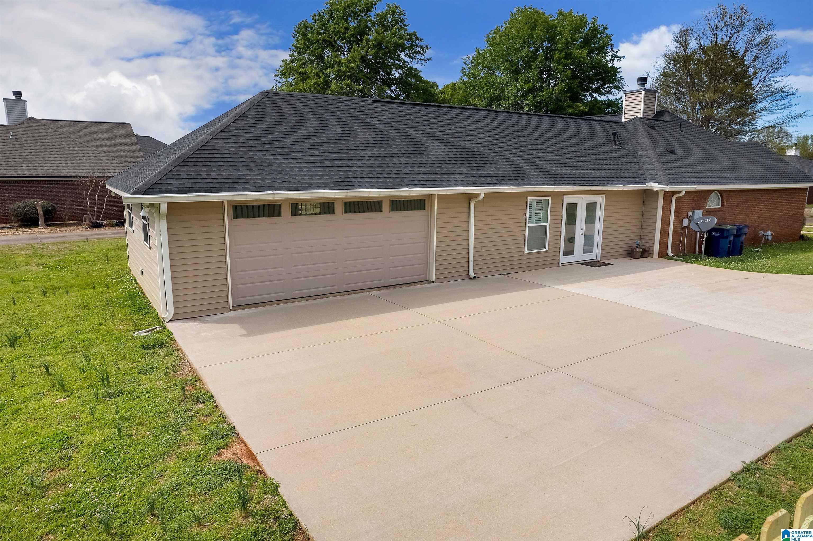 114 Horseshoe Circle Alabaster, AL 35007 - Photo 36 of 44