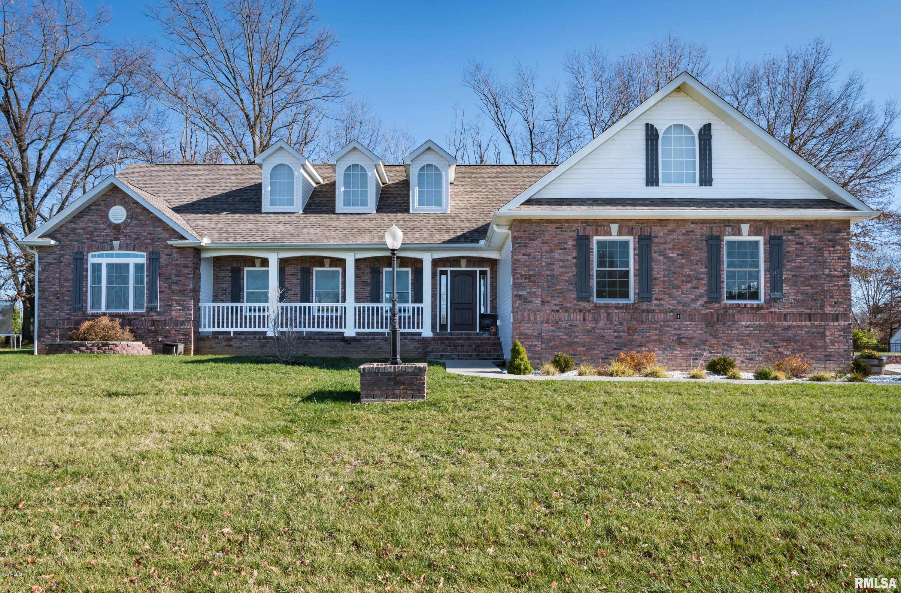 300 Twin Lakes Road Carterville, IL 62918 - Photo 1 of 30 Gallery Image 1
