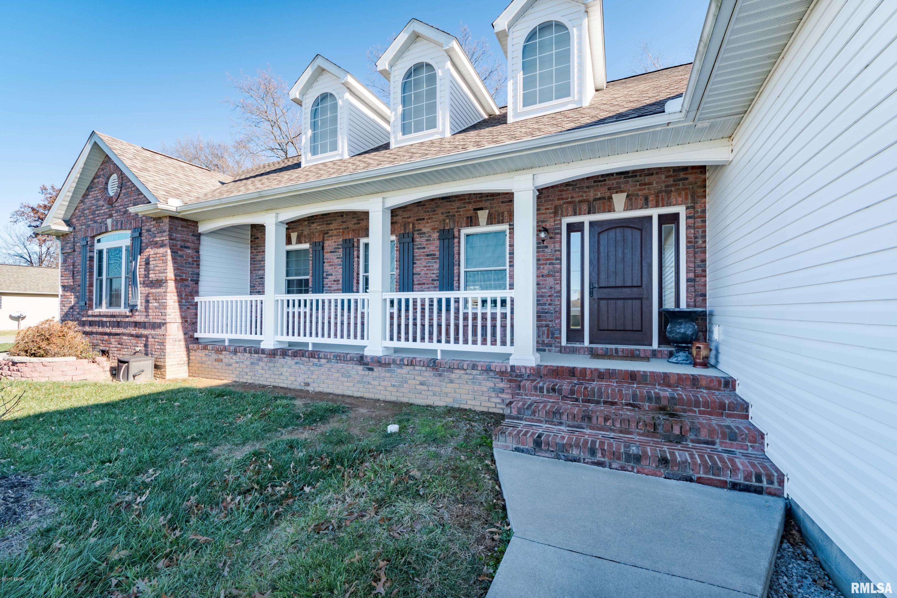 300 Twin Lakes Road Carterville, IL 62918 - Photo 25 of 30 Gallery Image 25