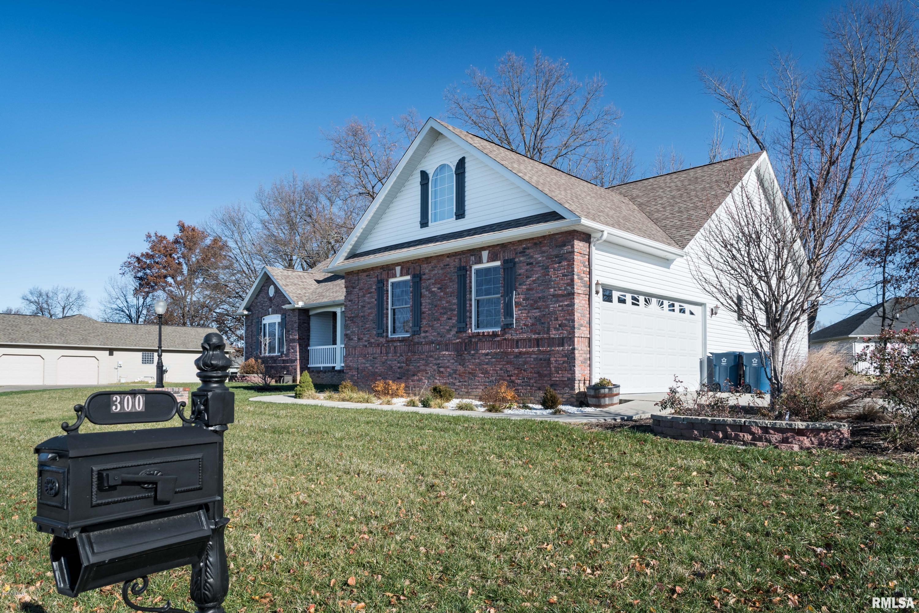 300 Twin Lakes Road Carterville, IL 62918 - Photo 26 of 30 Gallery Image 26