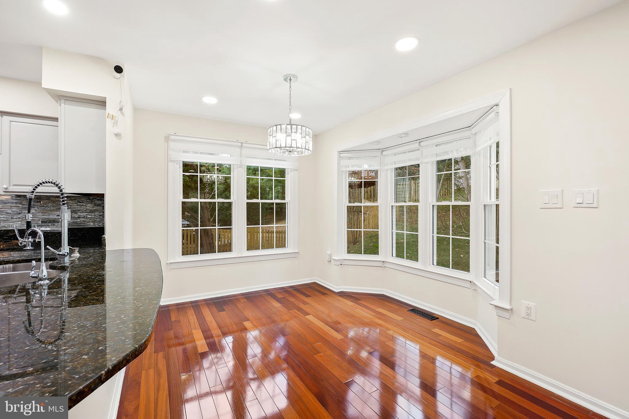315 Argosy Drive Gaithersburg, MD 20878 - Photo 15 of 48 Main Level Breakfast Room