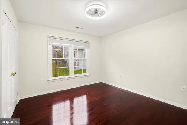 $4,725 | 315 Argosy Drive, Gaithersburg, MD 20878