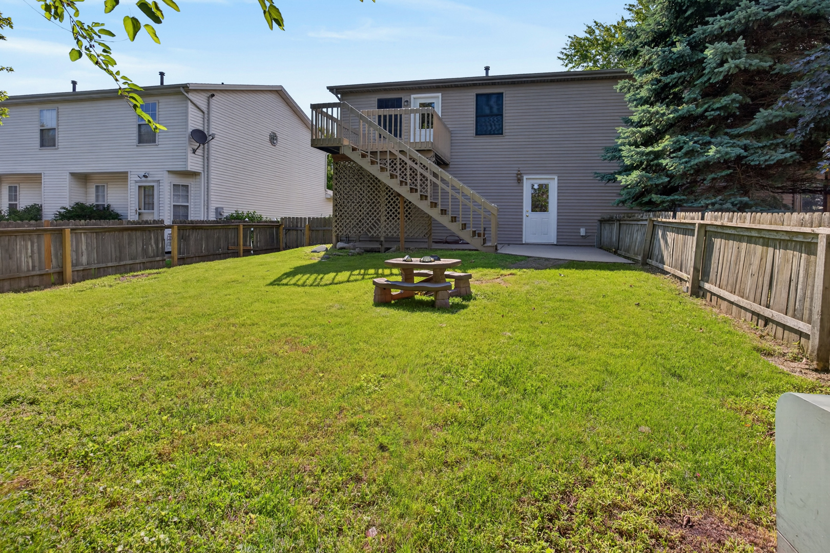 8 Rounds Road Bloomington, IL 61704 - Photo 35 of 46