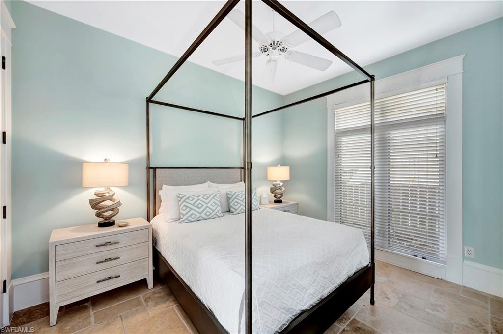 1375 Gordon Drive Naples, FL 34102 - Photo 21 of 37 Cabana Suite