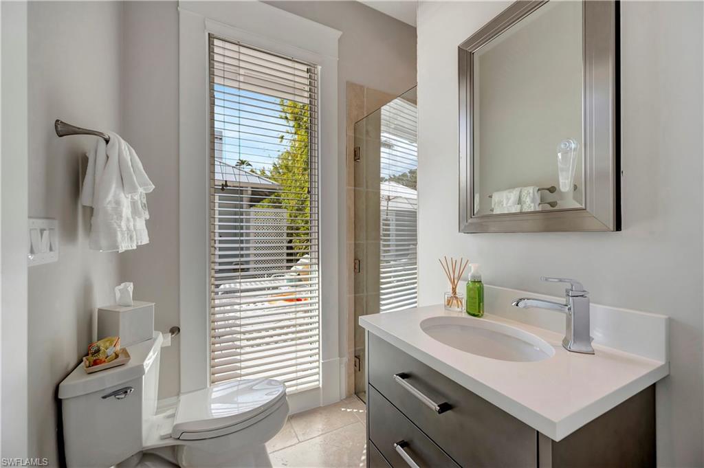 1375 Gordon Drive Naples, FL 34102 - Photo 23 of 37 Cabana Bath