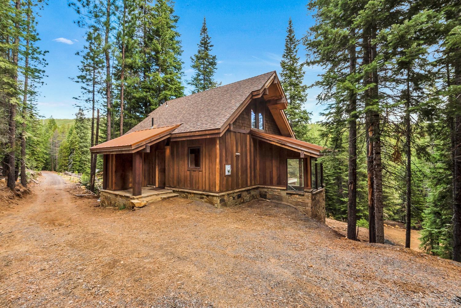 16661 Skyliners Road Bend, OR 97703 - Photo 3 of 24 Additional Photo