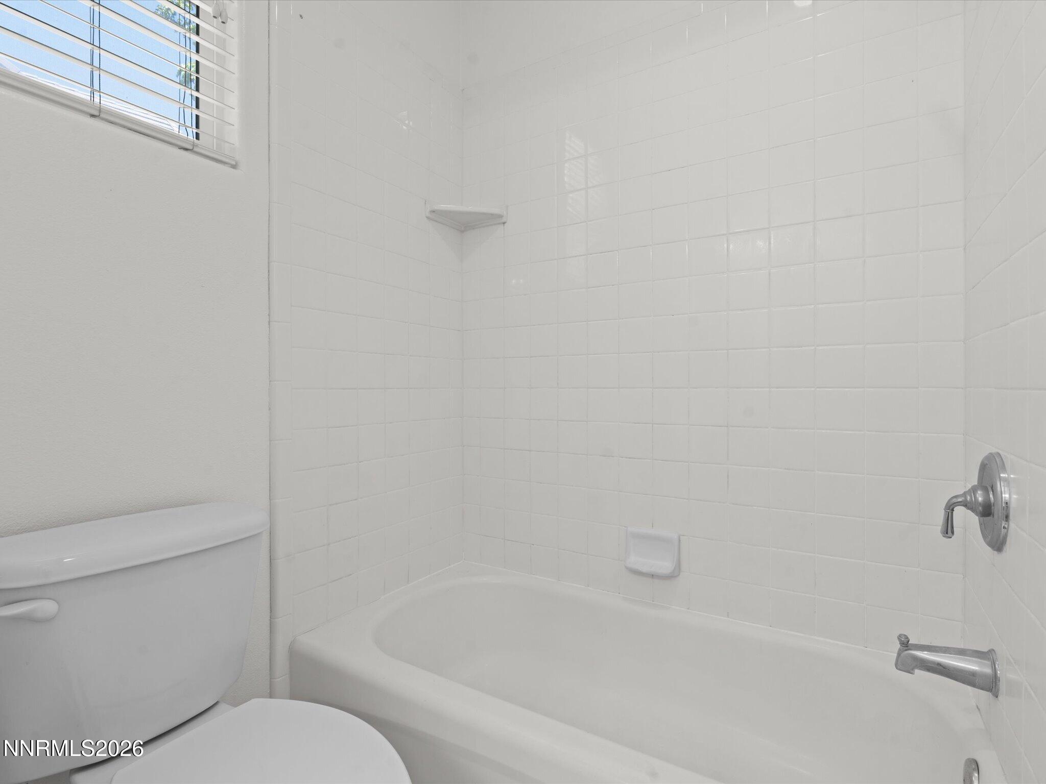 3258 Forest View Lane Reno, NV 89511 - Photo 34 of 70 064-3258 Forest View Ln-480-96-384-157