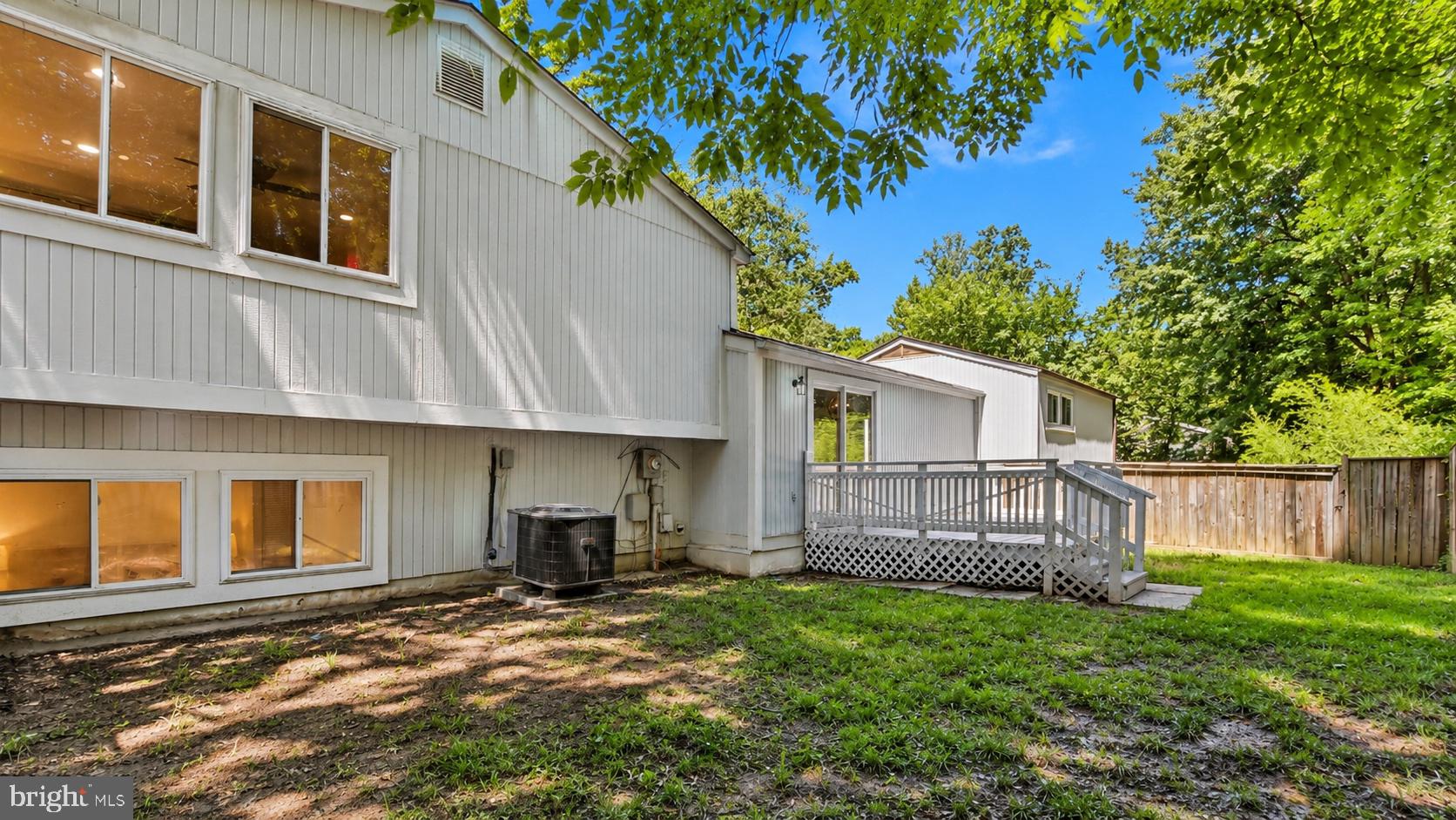 2240 Sanibel Drive Reston, VA 20191 - Photo 40 of 50