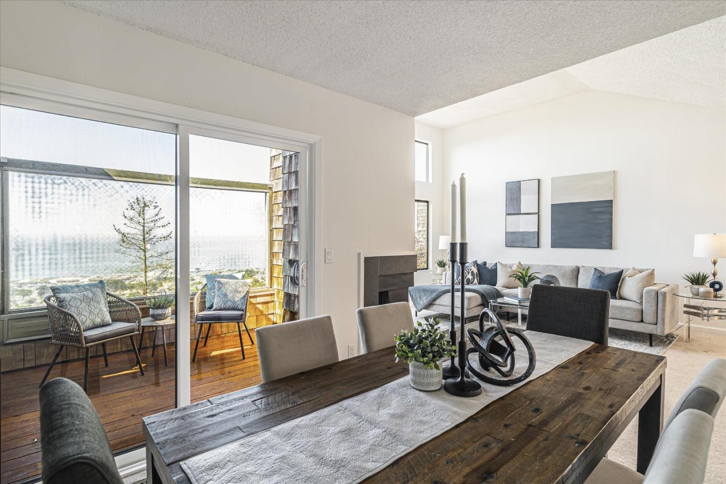 290 Beachview Avenue, Unit 39 Pacifica, CA 94044 - Photo 18 of 63 a living room with furniture and a large window