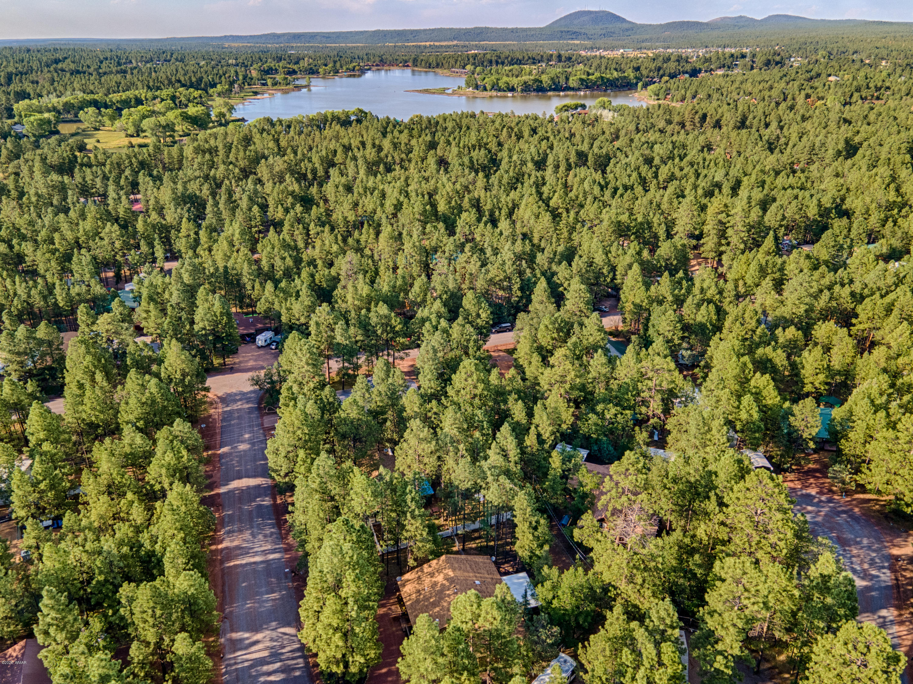 233 Gooseleg Way Lakeside, AZ 85929 - Photo 3 of 17