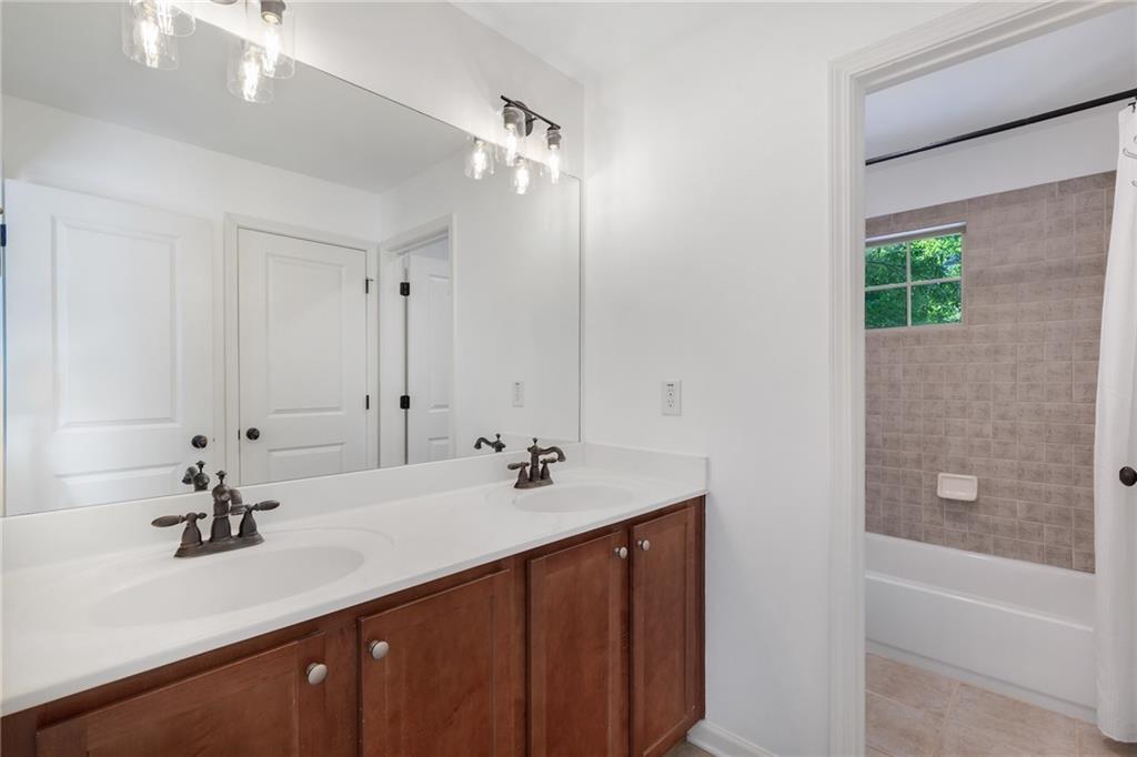 1933 Brantley Walk Lane Atlanta, GA 30318 - Photo 24 of 31
