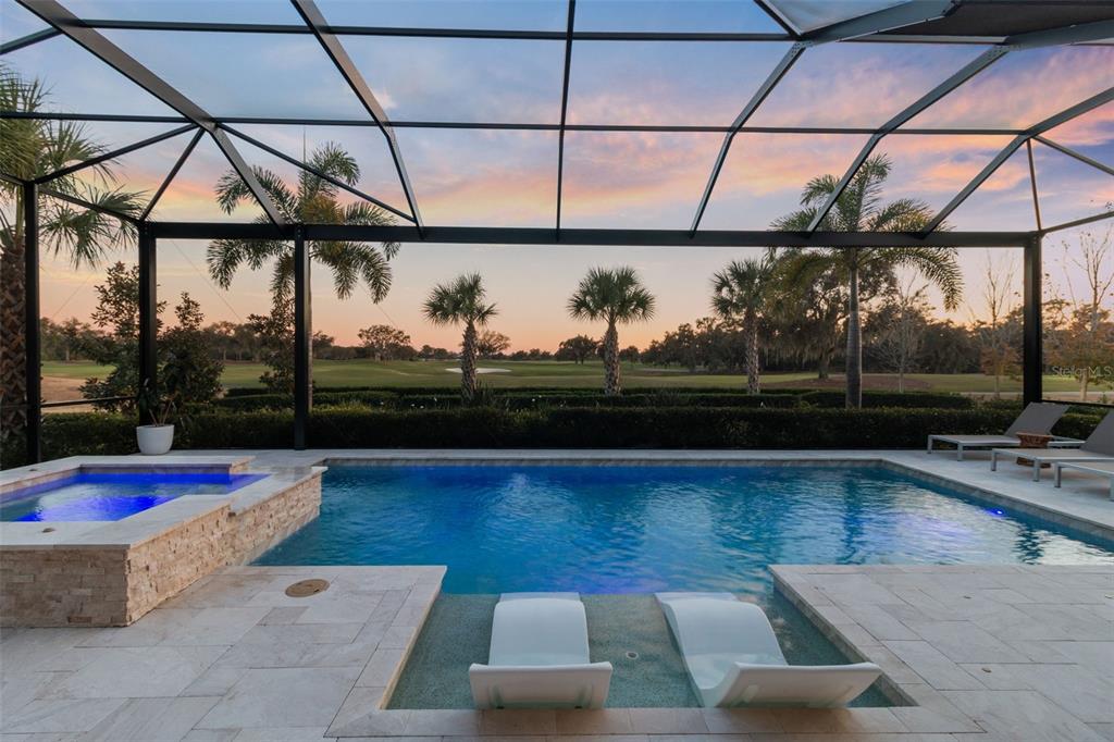 8853 Colonels Court Sarasota, FL 34240 - Photo 2 of 40