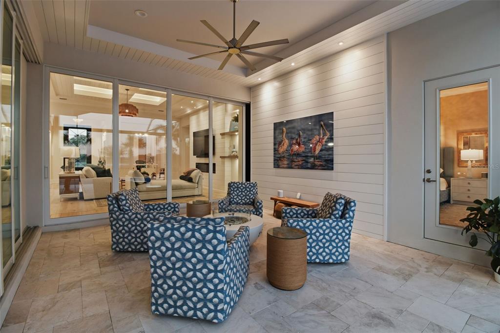 8853 Colonels Court Sarasota, FL 34240 - Photo 23 of 40