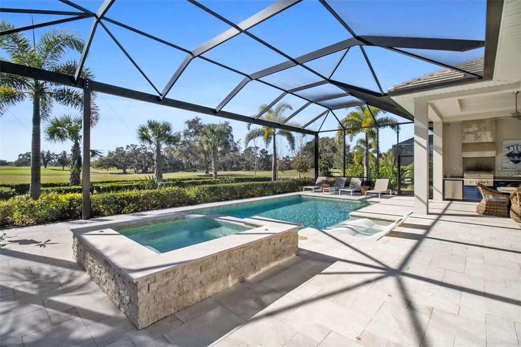 8853 Colonels Court Sarasota, FL 34240 - Photo 27 of 40